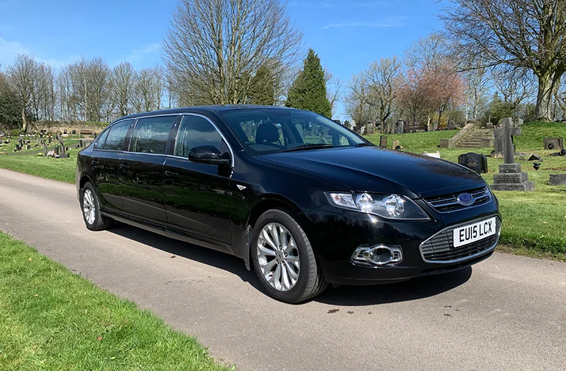 Used vehicle EU15LCX Ford Limousine Front