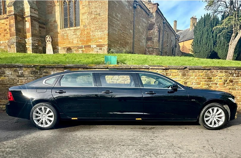 BF19YJH VOLVO S90 LIMOUSINE side