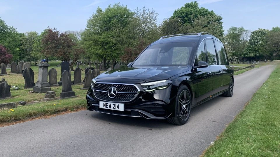Mercedes W214 Hearse