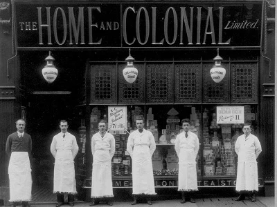 1934-Bill-working-in-at-Home-_-Colonial-Stores